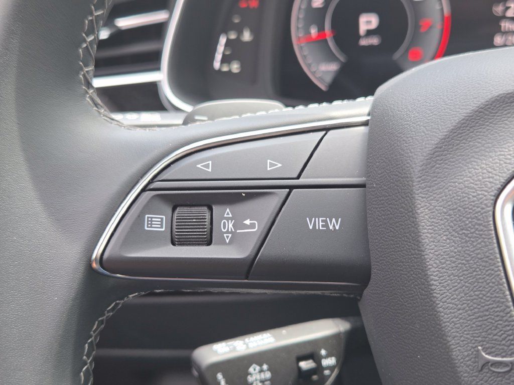 Certified 2026 Audi Q7 2.0T Premium AWD/4WD image 17