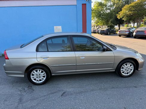 Used 2004 Honda Civic LX image 6