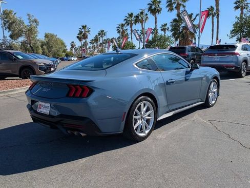 Used 2025 Ford Mustang GT Premium RWD image 6