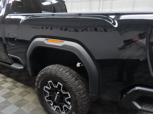 Used 2025 GMC Sierra 2500 AT4X image 51