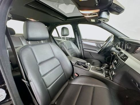 Used 2014 Mercedes-Benz C 300 4MATIC Sedan image 28
