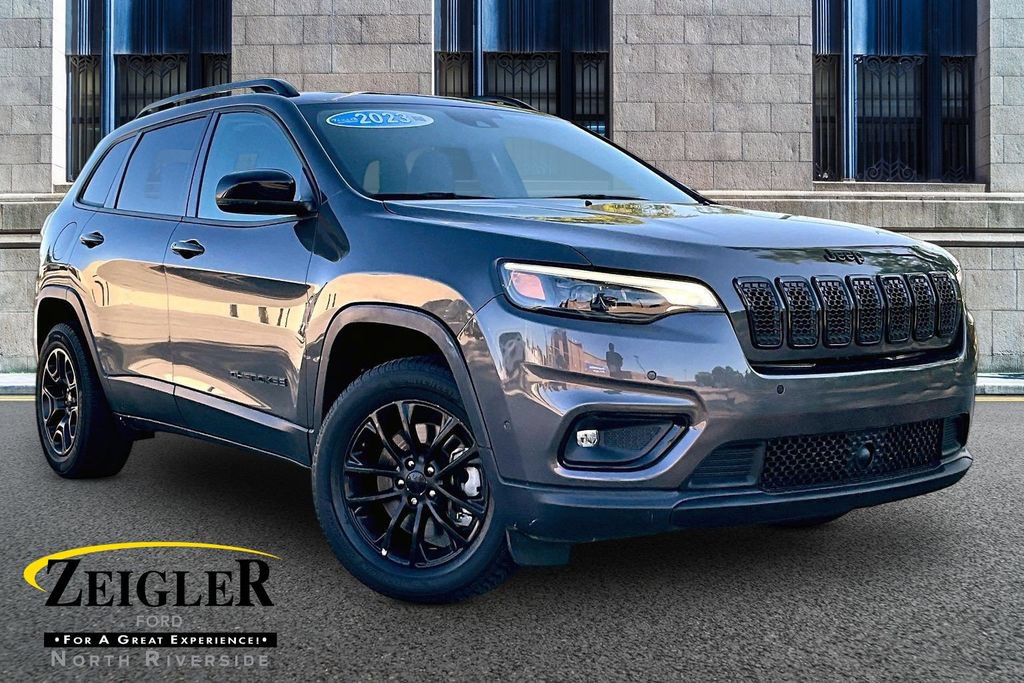 Used 2023 Jeep Cherokee Altitude Lux AWD/4WD image 1