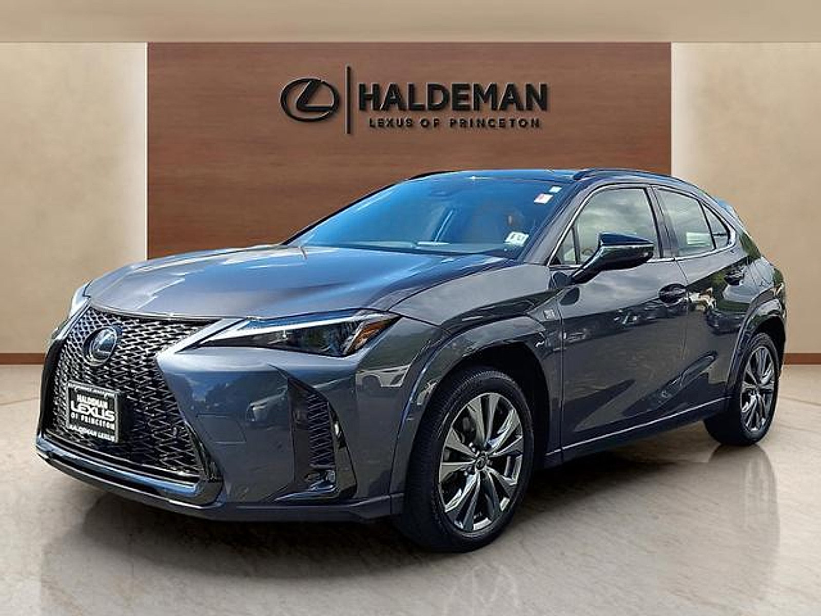 Certified 2024 Lexus UX 250h F Sport AWD/4WD image 3