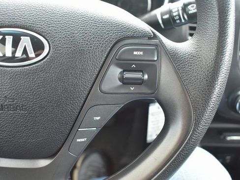 Used 2016 Kia Forte LX image 20