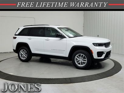 New 2025 Jeep Grand Cherokee Laredo X w/ Trailer Tow Package