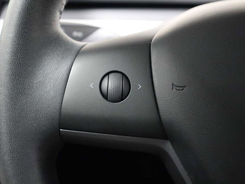 Used 2020 Tesla Model 3 Long Range image 24