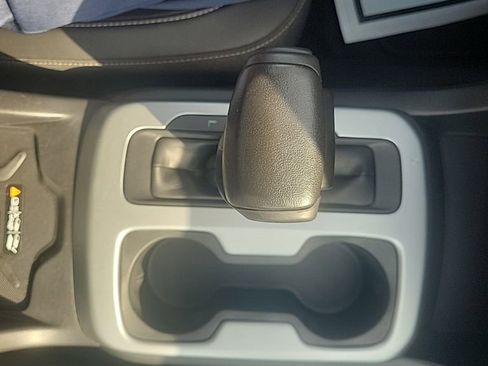 Used 2021 Chevrolet Colorado ZR2 w/ ZR2 Dusk Special Edition image 18