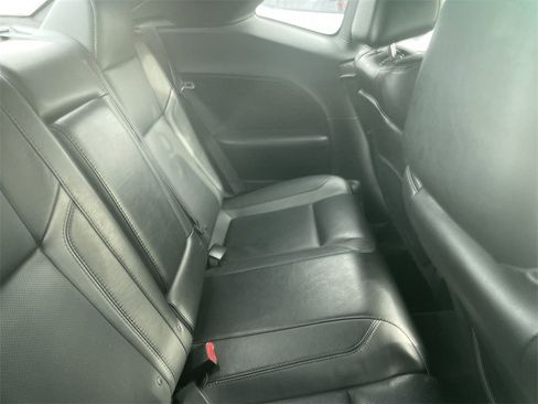 Used 2017 Dodge Challenger GT w/ Driver Convenience Group image 9