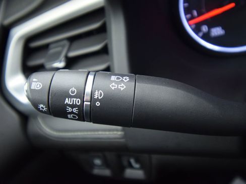 Used 2019 GMC Acadia SLT image 37