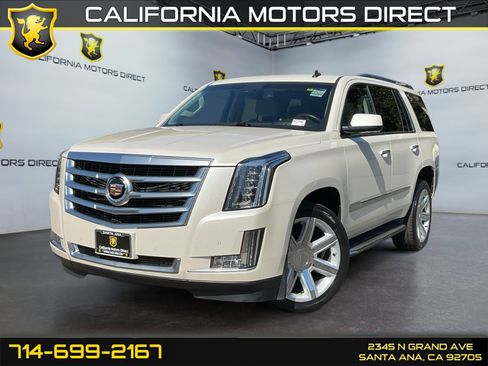 Used 2015 Cadillac Escalade Luxury image 1