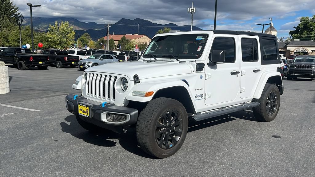 Used 2023 Jeep Wrangler Unlimited Sahara AWD/4WD image 7