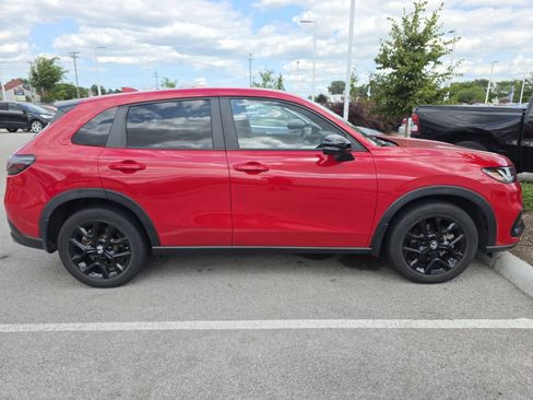 Certified 2024 Honda HR-V Sport image 7