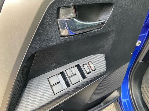 Used 2014 Toyota RAV4 XLE image 10