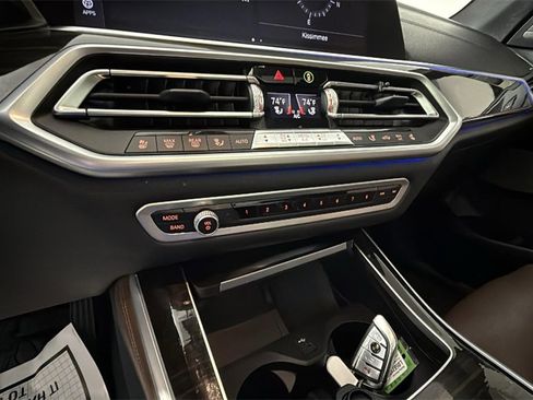Used 2019 BMW X5 xDrive40i w/ Luxury Seating Package image 22