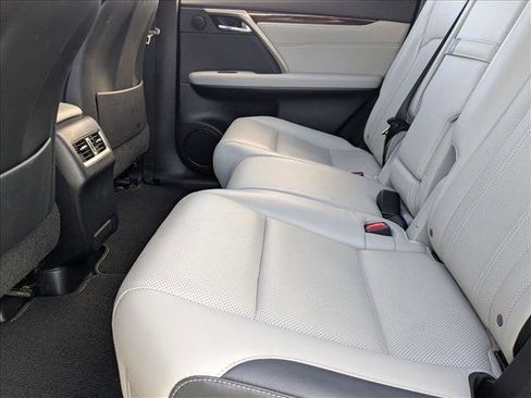 Used 2018 Lexus RX 350L w/ Premium Package image 17