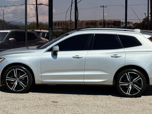 Used 2019 Volvo XC60 T5 R-Design w/ Protection Package image 5