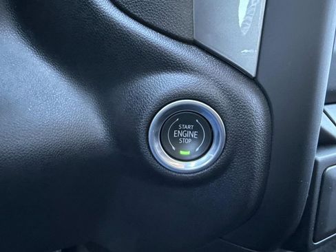 Certified 2023 Chevrolet Silverado 1500 Custom image 27