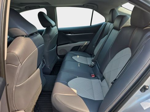 Used 2018 Toyota Camry XLE w/ Audio Package FWD image 13