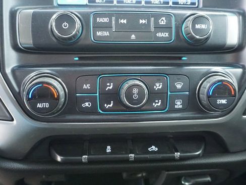 Used 2017 Chevrolet Silverado 1500 LT w/ All Star Edition image 33