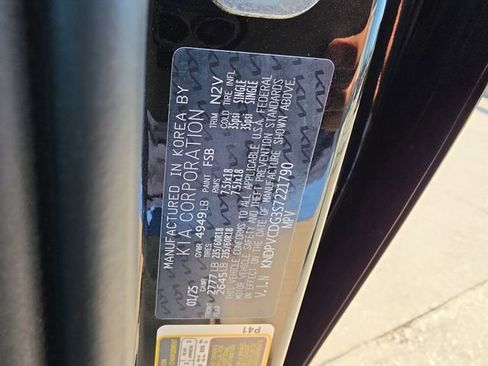Used 2025 Kia Sportage EX AWD/4WD image 30