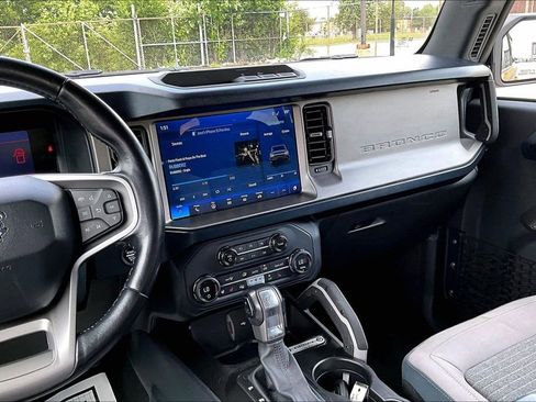 Certified 2021 Ford Bronco Outer Banks AWD/4WD image 6