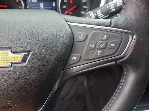 Used 2020 Chevrolet Equinox LT image 21