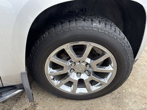 Used 2020 GMC Yukon Denali image 13