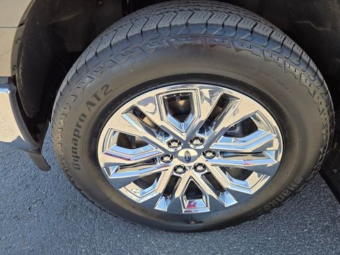 Used 2025 Ford F150 Lariat w/ Bed Utility Package AWD/4WD image 24