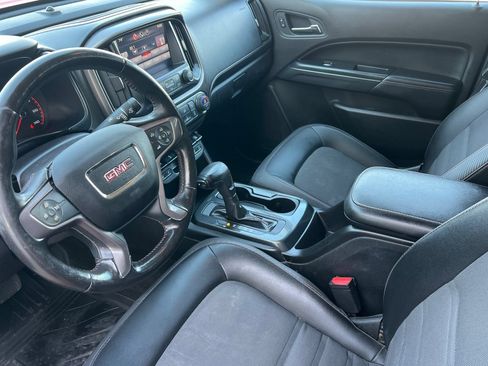 Used 2015 GMC Canyon SLE w/ All-Terrain Package AWD/4WD image 11