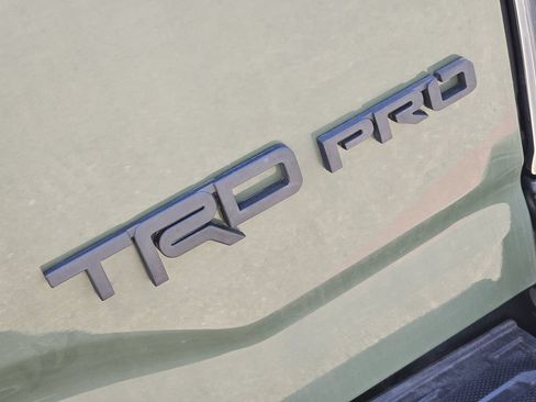 Used 2020 Toyota Tacoma TRD Pro AWD/4WD image 8