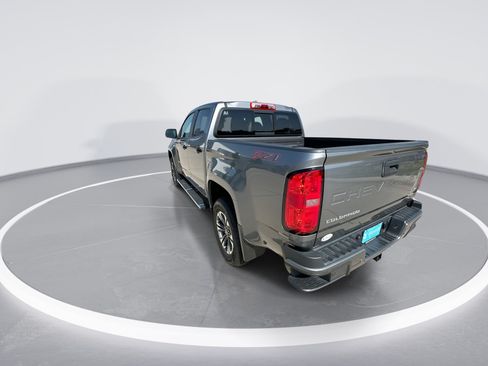 Used 2021 Chevrolet Colorado Z71 AWD/4WD image 6