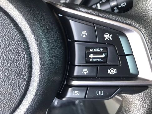 Used 2023 Subaru Forester AWD/4WD image 16