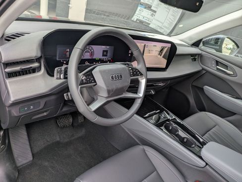 New 2026 Audi Q3 quattro 2.0T AWD/4WD image 9