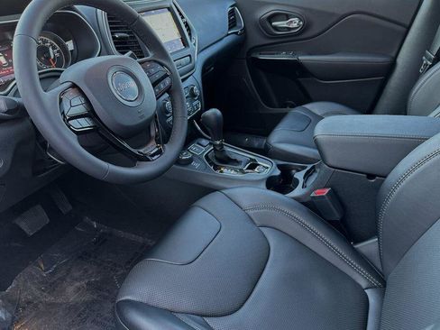 Used 2023 Jeep Cherokee Altitude Lux w/ Lux Elite Package image 7