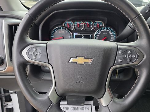 Used 2016 Chevrolet Silverado 1500 LT w/ LT Convenience Package image 13