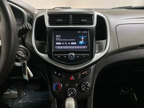 Used 2017 Chevrolet Sonic LT image 18