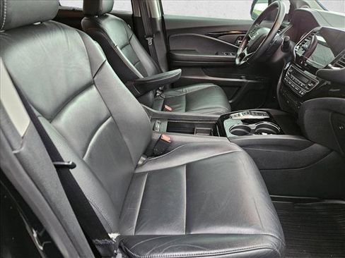 Used 2020 Honda Pilot Touring image 22