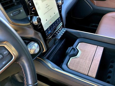 Used 2022 RAM 1500 Limited image 16