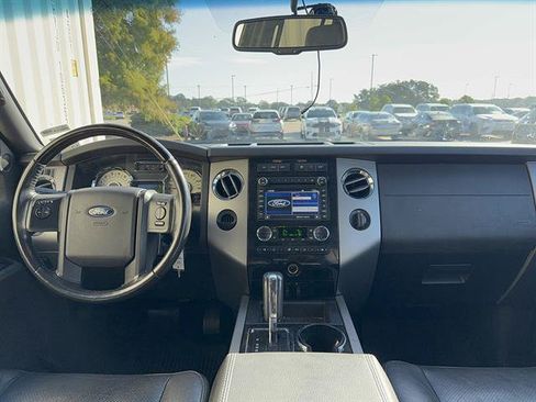 Used 2014 Ford Expedition EL Limited RWD image 4