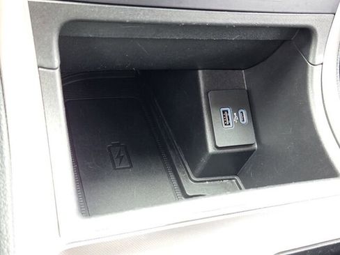 Used 2022 Ford Edge SEL w/ Convenience Package AWD/4WD image 28