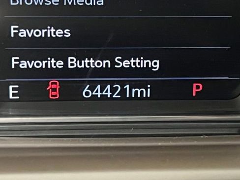 Used 2022 GMC Sierra 3500 Denali w/ Denali Ultimate Package AWD/4WD image 27