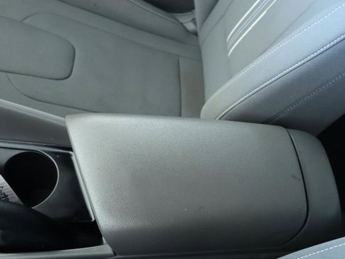 Used 2024 Hyundai Elantra SEL image 23