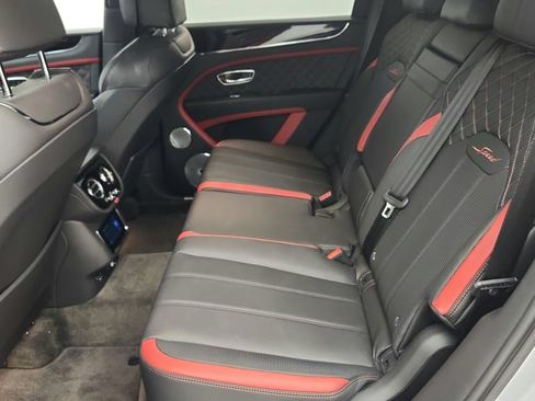 Used 2021 Bentley Bentayga Speed AWD/4WD image 47