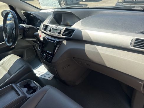 Used 2016 Honda Odyssey EX-L image 19