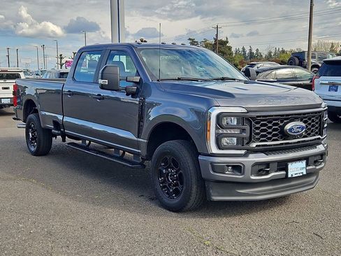 Used 2023 Ford F250 XL w/ STX Appearance Package image 7