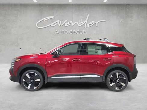 New 2026 Nissan Kicks SR FWD image 13