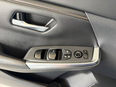 Used 2022 Nissan Sentra SR FWD image 15