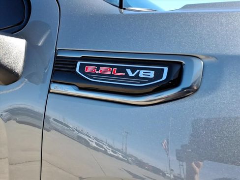New 2026 GMC Sierra 1500 AT4 w/ AT4 Premium Package AWD/4WD image 10