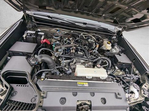 Used 2024 Toyota Tacoma TRD Sport image 21