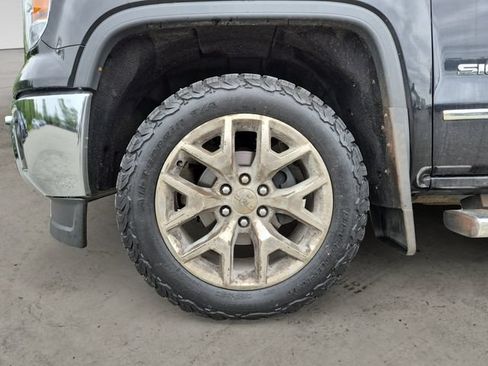 Used 2014 GMC Sierra 1500 SLT w/ SLT Crew Cab Value Package AWD/4WD image 9